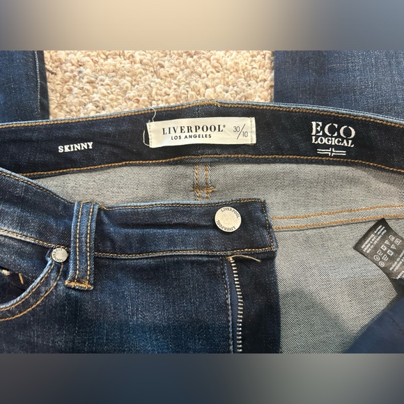 Liverpool Skinny dark wash jeans - Picture 3 of 3